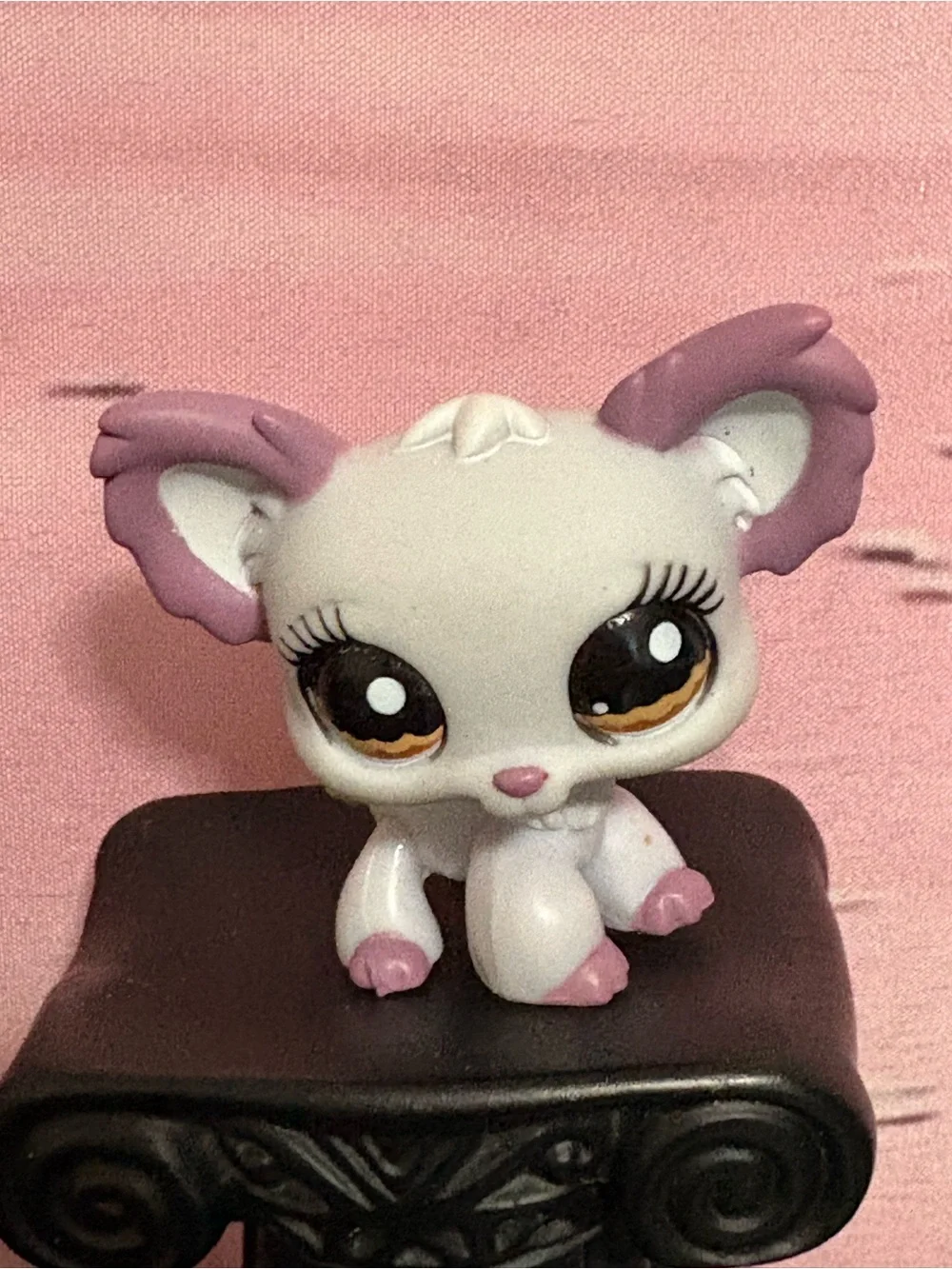 Littlest Pet Shop chihuahua puppy dog gray purple ears brown eyes. Preowned.